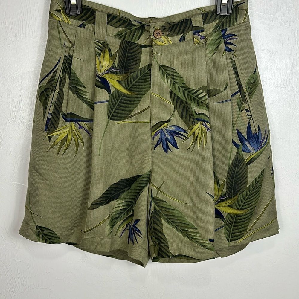 Tommy Bahama Olive Green Tropical Print High-Waist Shorts - Picture 2 of 10